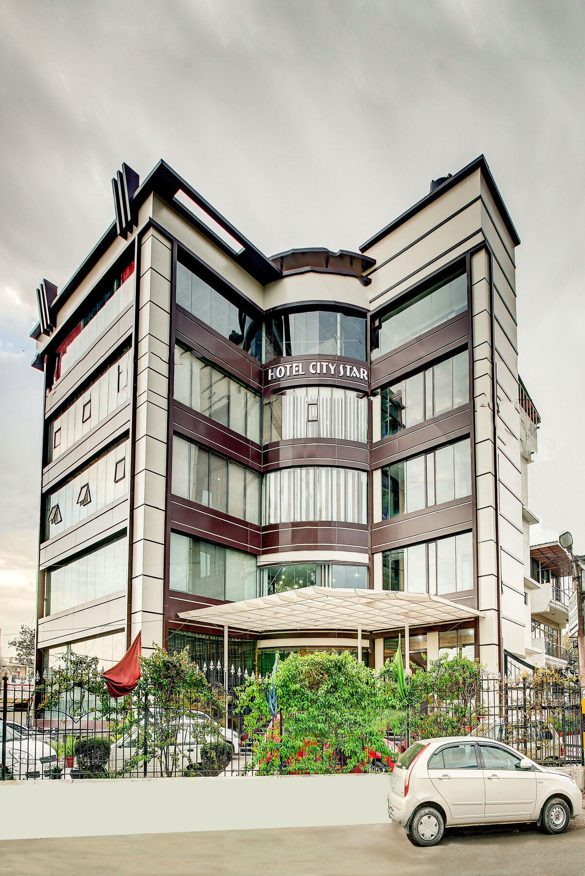 Hotel City Star Dehradun Extérieur photo